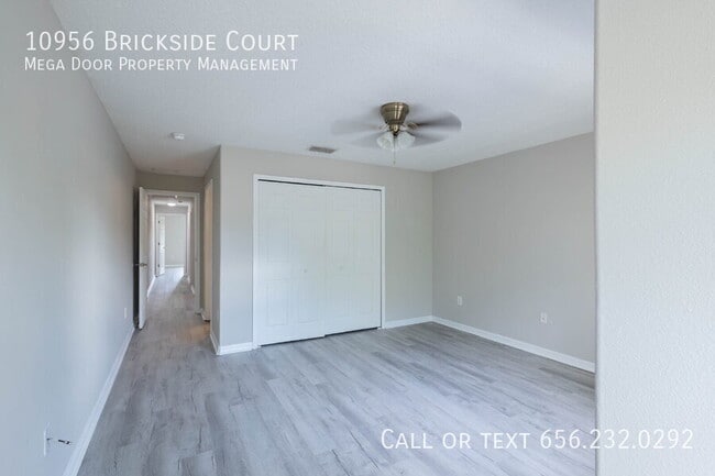 Building Photo - 10956 Brickside Ct