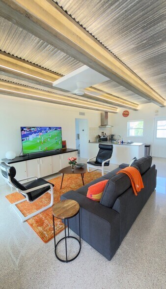 Living room - 151 N Orlando Ave