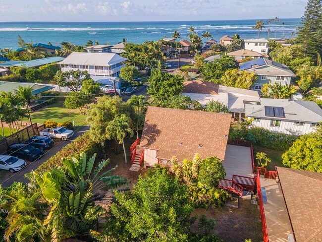 Building Photo - 68-046 Laau Paina Pl