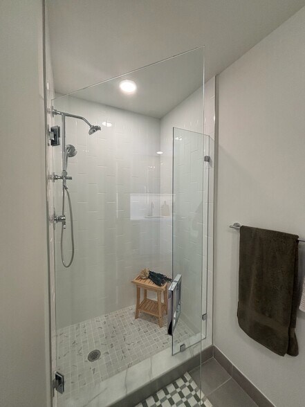 Building Photo - 3401 NW 1st Ave