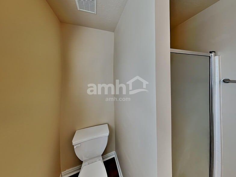 Building Photo - 2663 S 3900 W