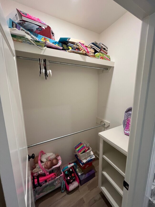 Building Photo - 837 Long Leaf Cir