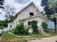 Building Photo - 1923 5th St NE