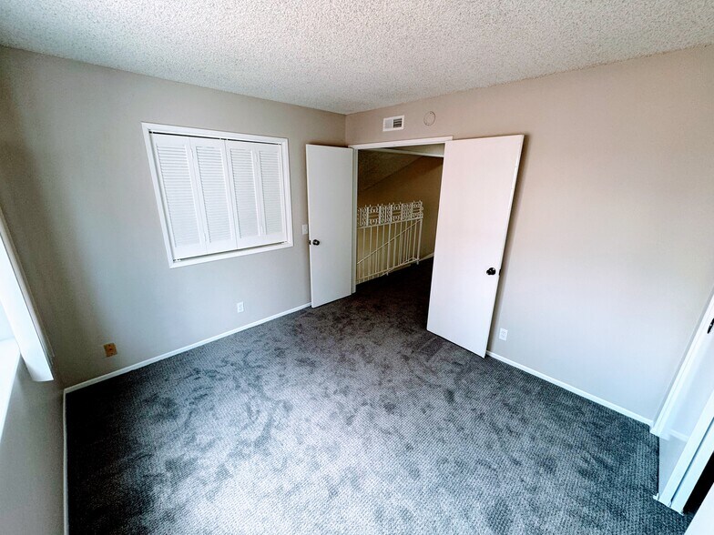 Building Photo - 13029 Semora Dr
