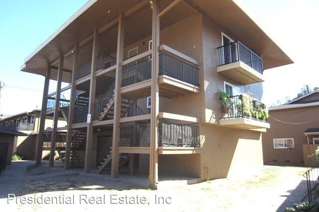 Primary Photo - 110 Roundtable Dr