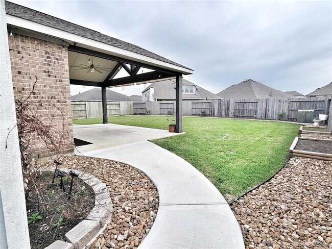Building Photo - 2316 Vineyard Terrace Ln