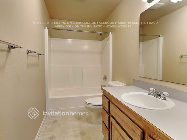 Building Photo - 926 S Magnolia Ln