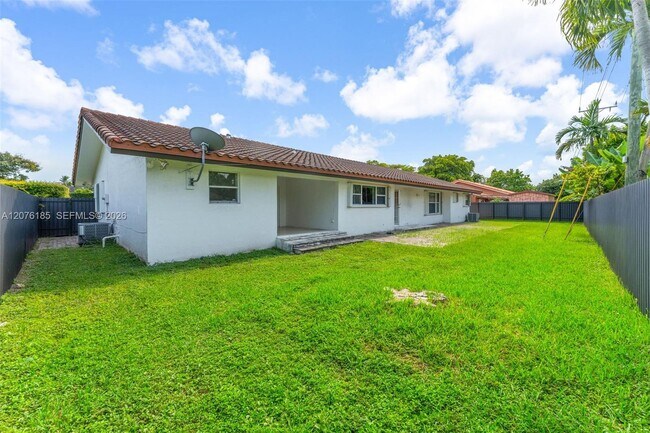 Building Photo - 9835 SW 56th St