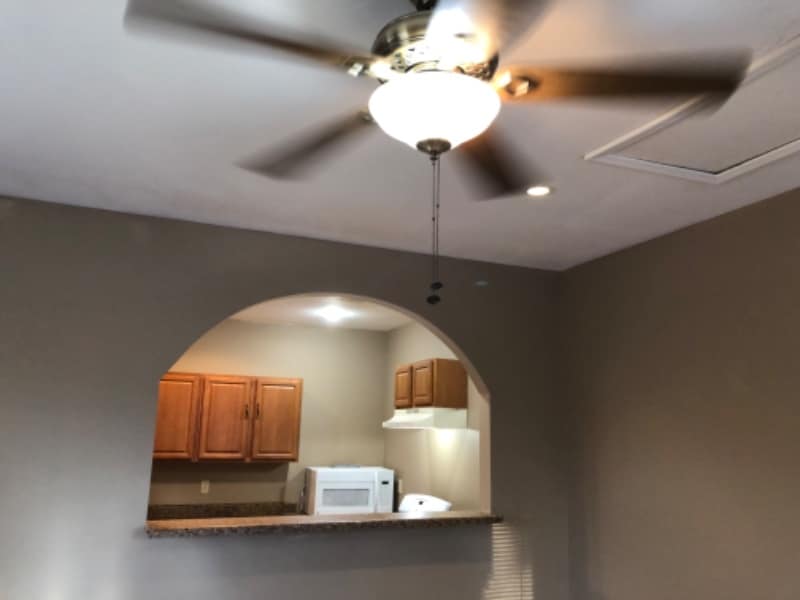 Building Photo - 1102 College St