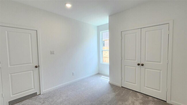 Building Photo - 28815 Texas Sparrow Ln