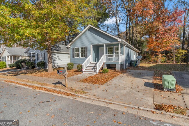 Building Photo - 1040 Thomasville Estates Dr SE