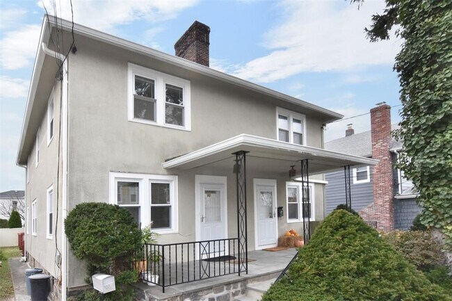 Building Photo - 32 Brookridge Ave