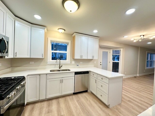 Building Photo - 1711 Whispering Oaks Dr