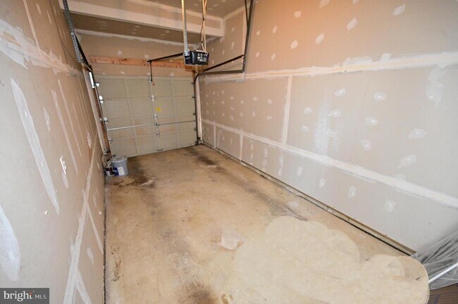 Building Photo - 9100 Goldfield Pl