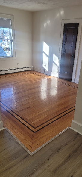 Building Photo - 27 Jackson St