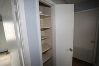 Building Photo - 1815 Paisley Ave