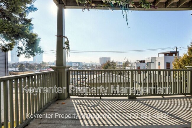 Building Photo - 812 NW 7th St