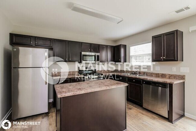 Building Photo - 4507 Trunk Bay Dr, Monroe, NC 28110