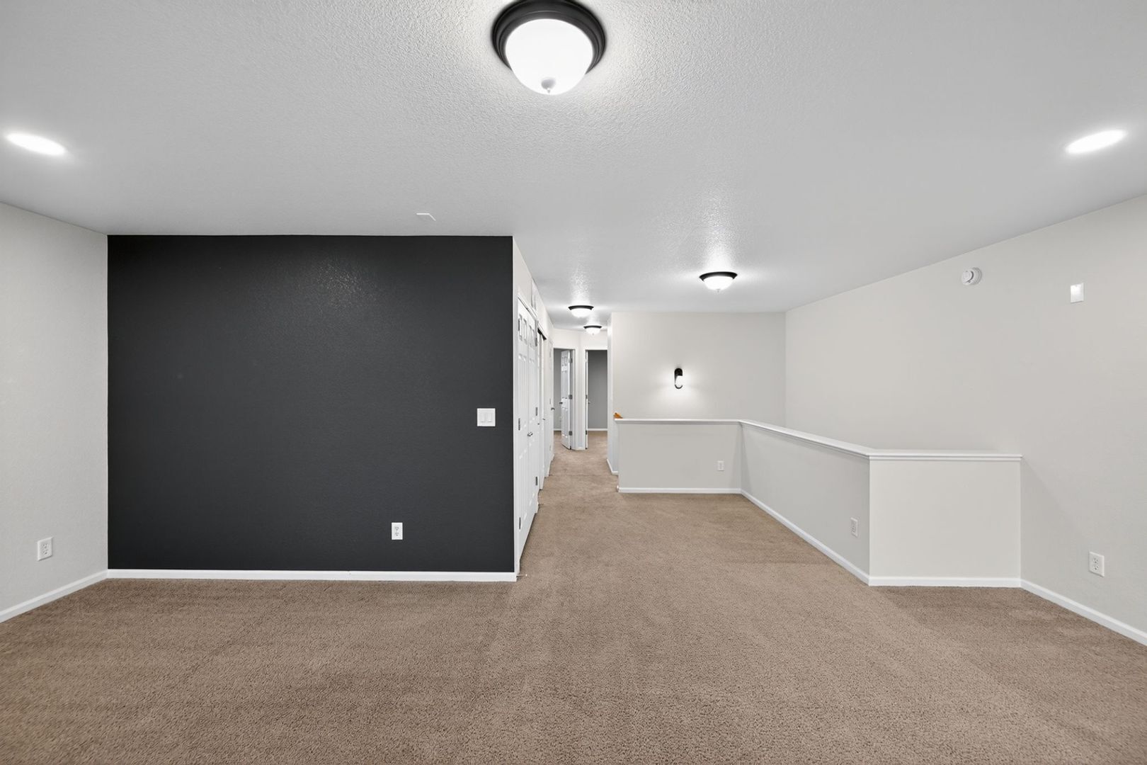 Building Photo - 12743 Leyden St