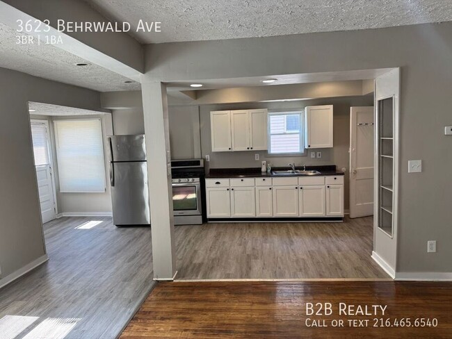 Building Photo - 3623 Behrwald Ave