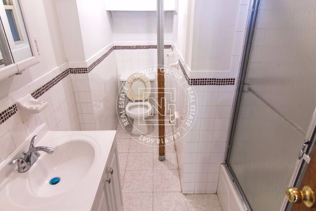 Building Photo - 160 ALLEN St