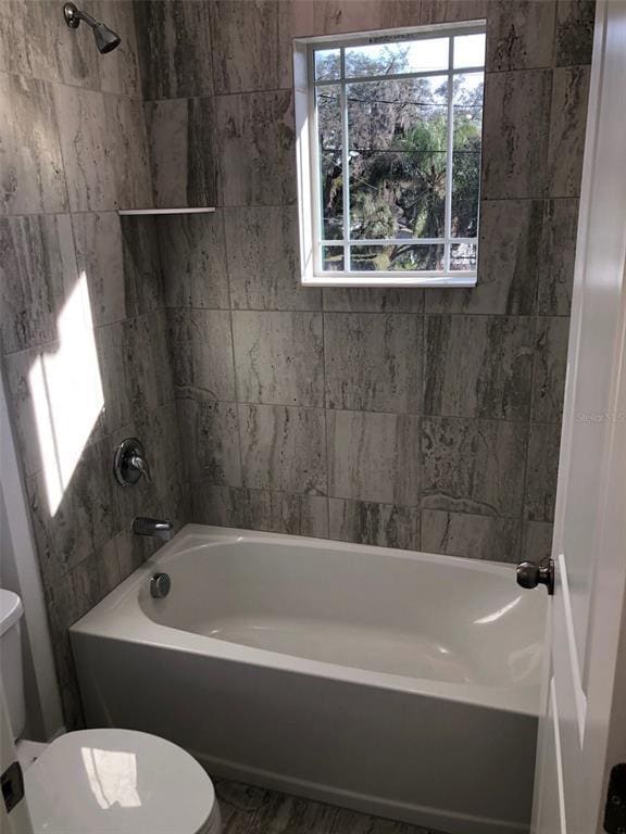 Building Photo - 310 E Ford St