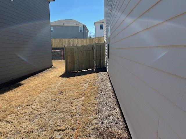 Building Photo - 921 Summer Rain Wy