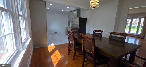 Building Photo - 1319 The Terrace