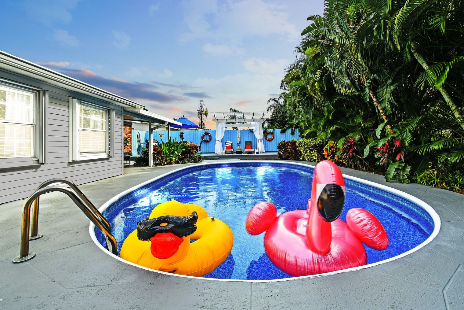 Building Photo - 3270 Grove Rd