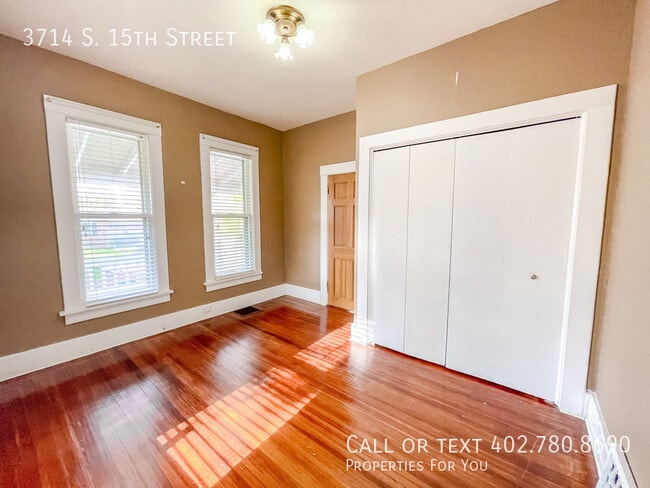 Building Photo - 3714 S 15th St