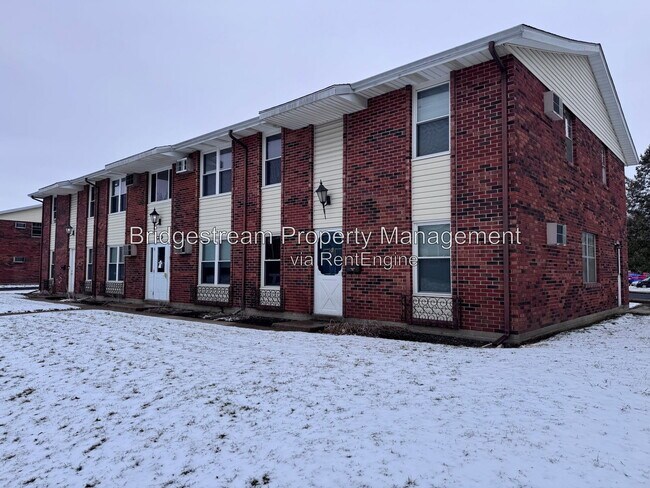 Building Photo - 1299 Sanlor Ave