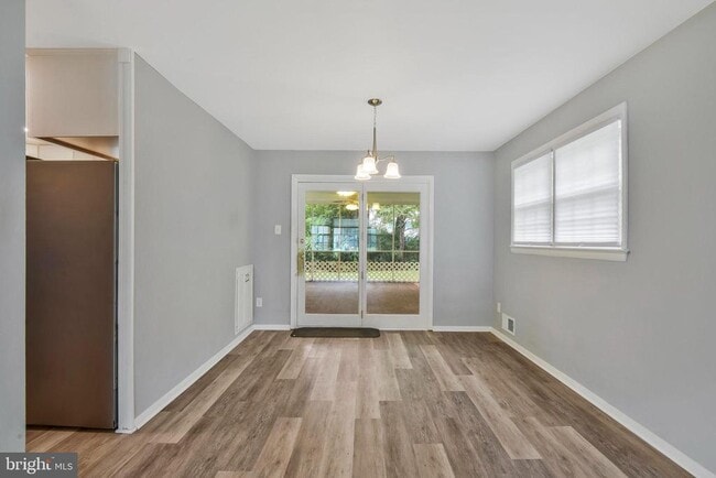 Building Photo - 14920 Carlbern Dr