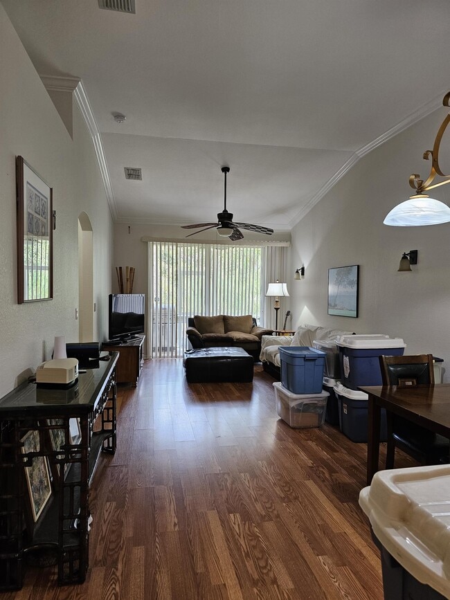 Building Photo - 7810 Woodbrook Cir
