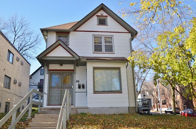 Building Photo - 26 N Franklin St