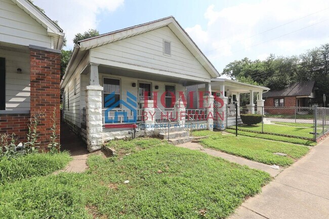 Building Photo - 1516 E Illinois St