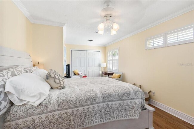 Building Photo - 1387 Moonmist Dr
