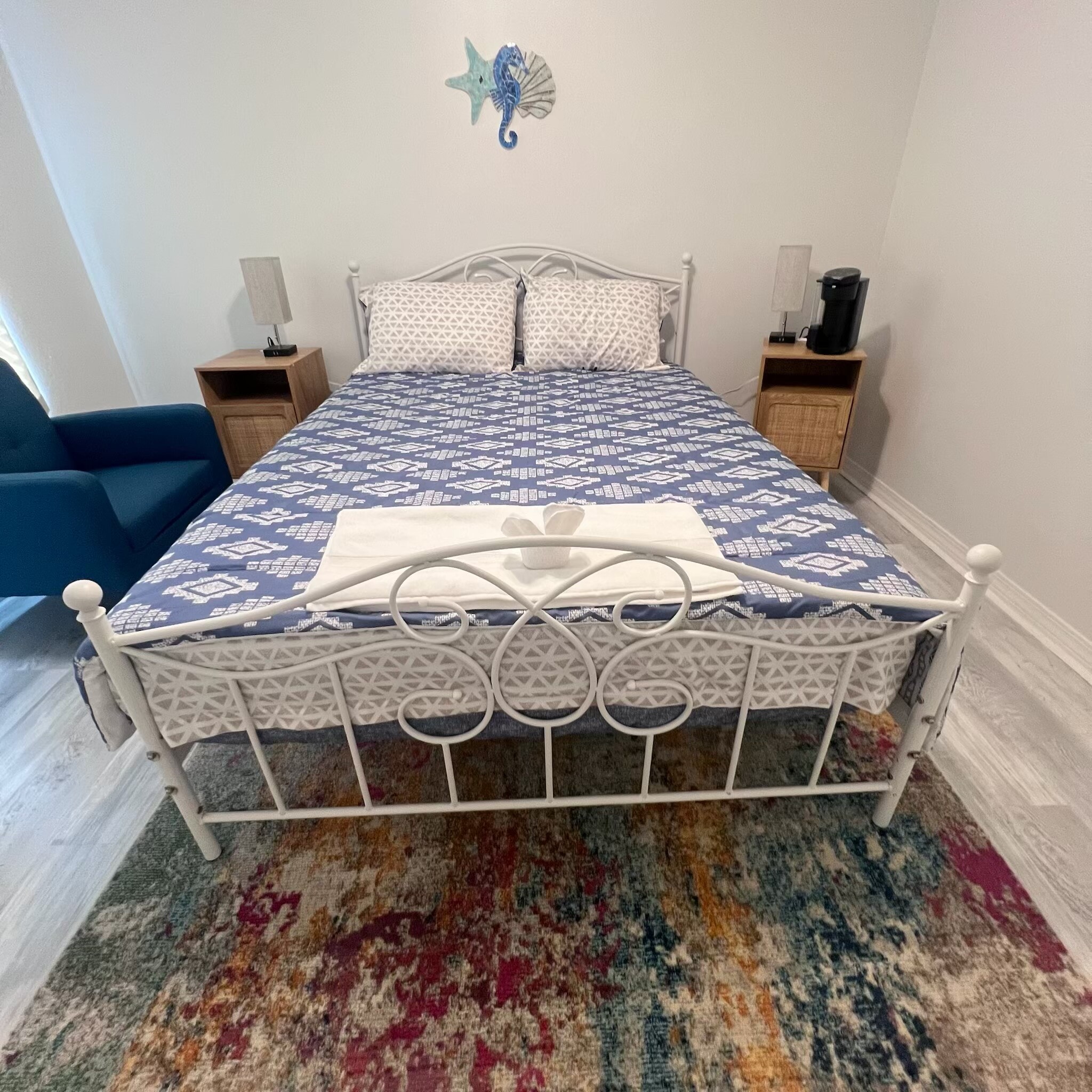 Building Photo - 4584 Tamarind Dr