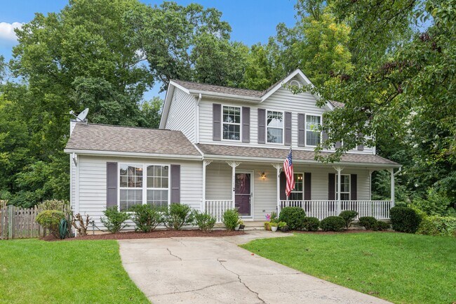 Building Photo - 5562 Sponseller Ct