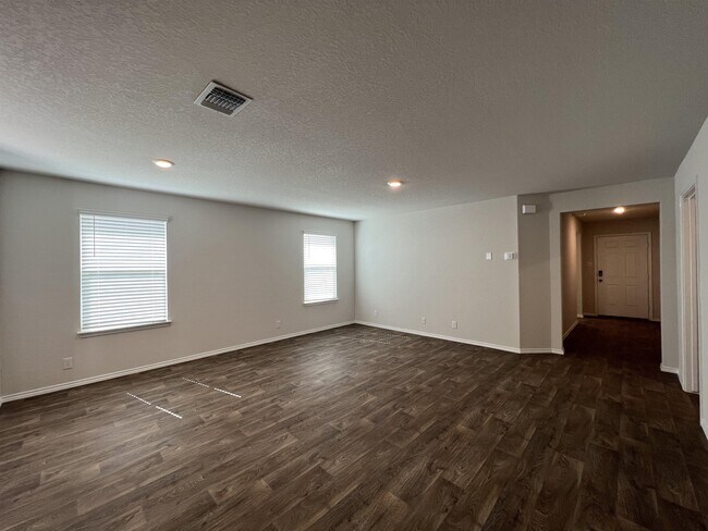 Building Photo - 15315 Shortwing