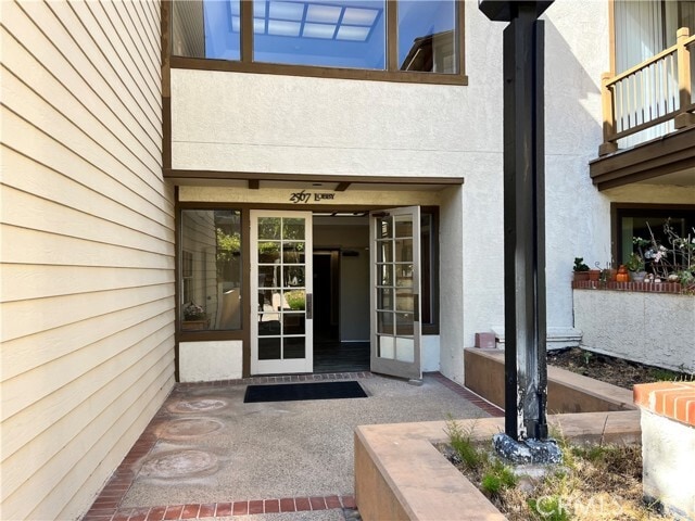 Building Photo - 2567 Plaza del Amo