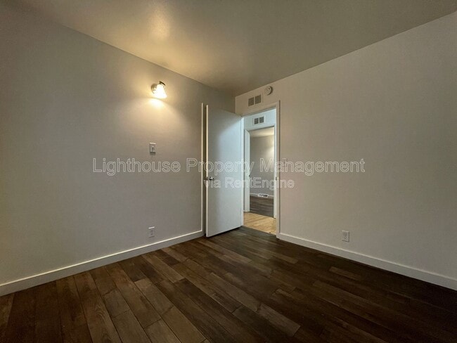 Building Photo - 1471 Brookmark St SE