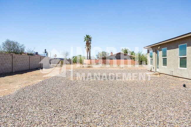 Building Photo - Great Home For Rent in Arizona City