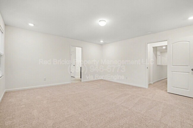 Building Photo - 162 Aspire Cir