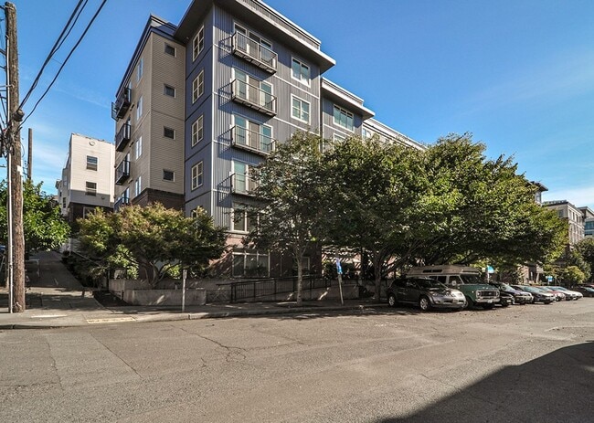 Building Photo - 1620 Belmont Ave