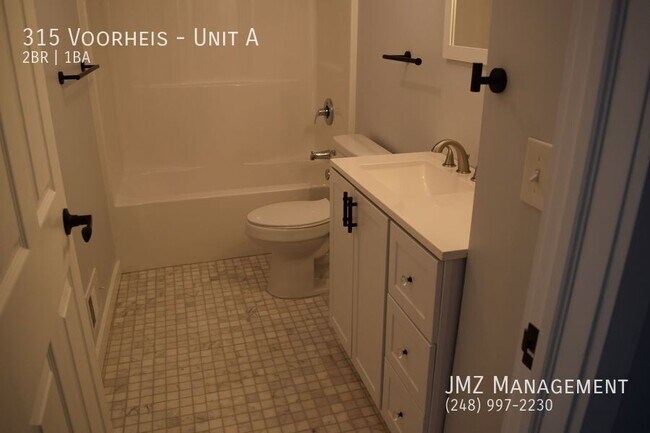 Building Photo - 315 Voorheis-Unit A
