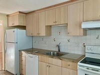 Building Photo - 12 Cutter St