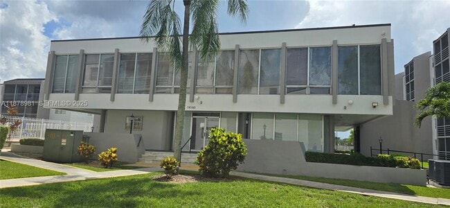 Building Photo - 14165 SW 87th St