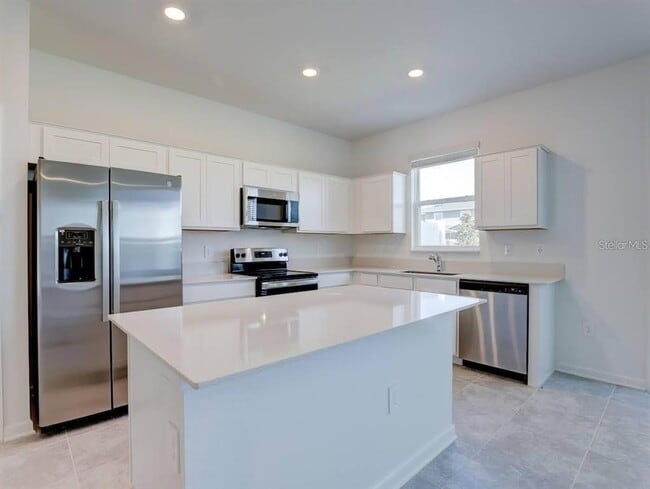 Building Photo - 291 Nine Iron Dr