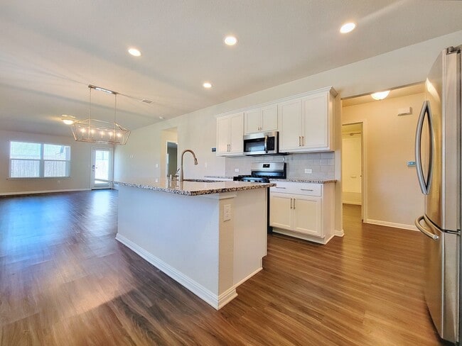 Building Photo - 1308 Fairhaven Gtwy