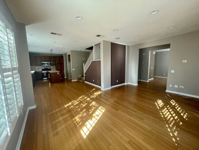 Building Photo - Glenwood, Riverside Gated Community